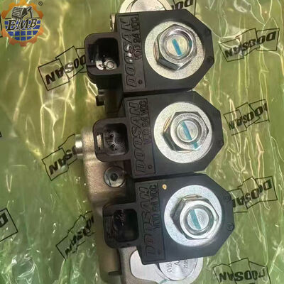 410135-01306 DX215-9C Pilot Solenoid Valf Grubu 41013501306 Ekskavatör Parçaları İçin
